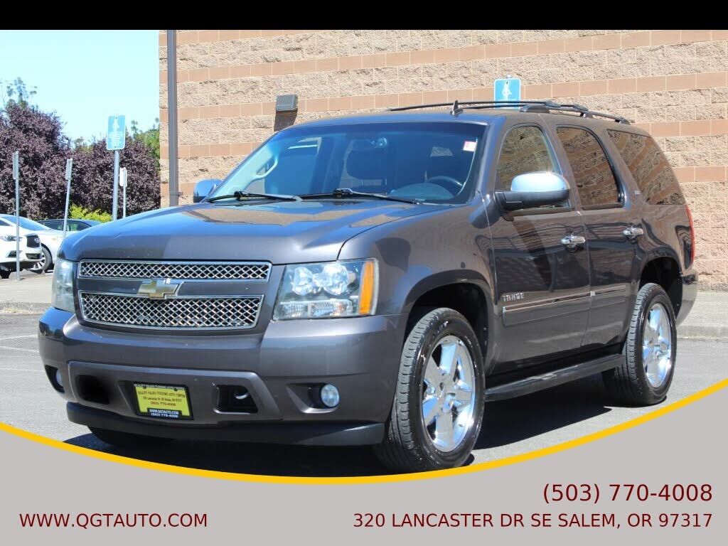 2011 CHEVROLET Tahoe
