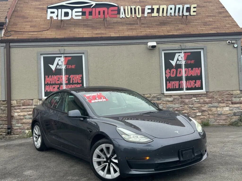 2023 TESLA Model 3