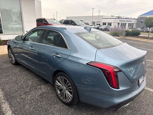 2023 CADILLAC CT4