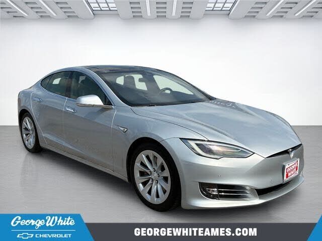 2016 TESLA Model S