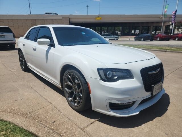 2017 CHRYSLER 300
