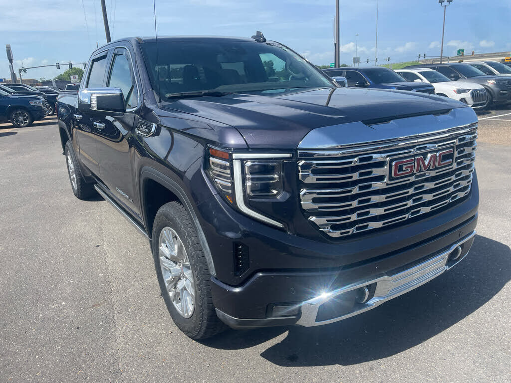 2024 GMC Sierra