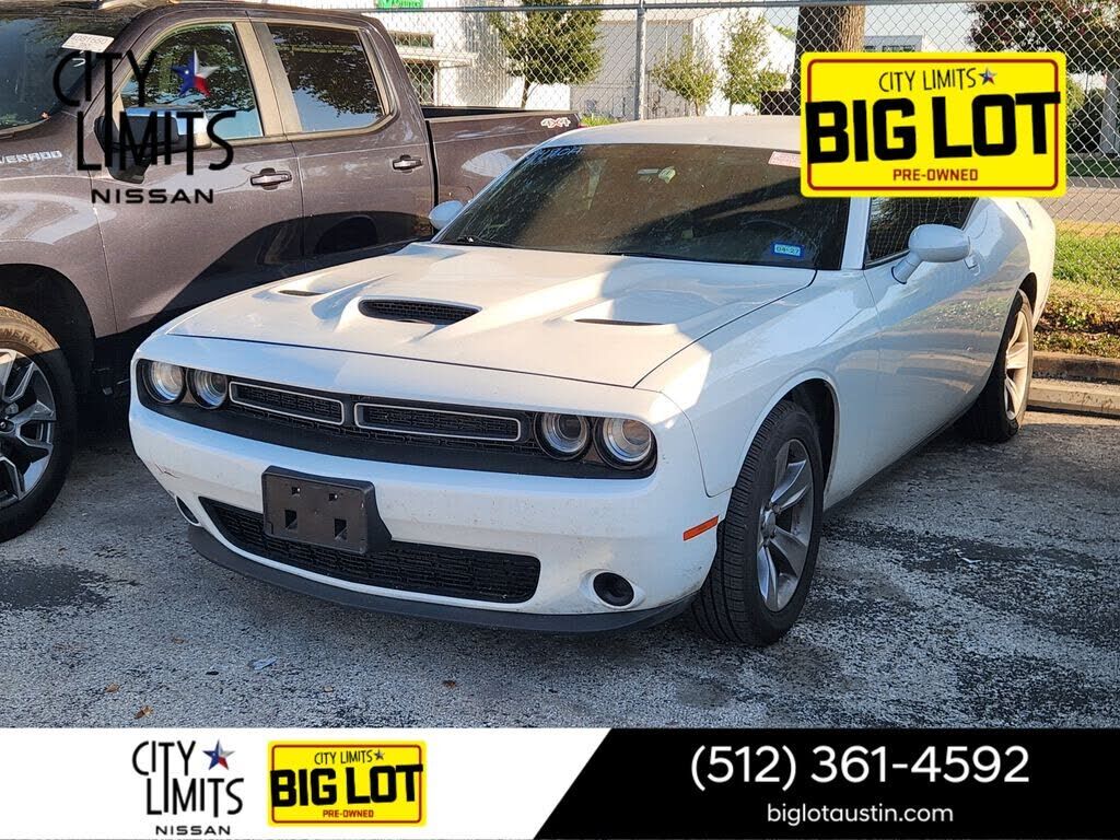 2017 DODGE Challenger