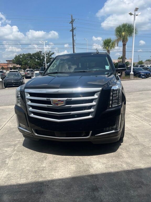 2019 CADILLAC Escalade ESV