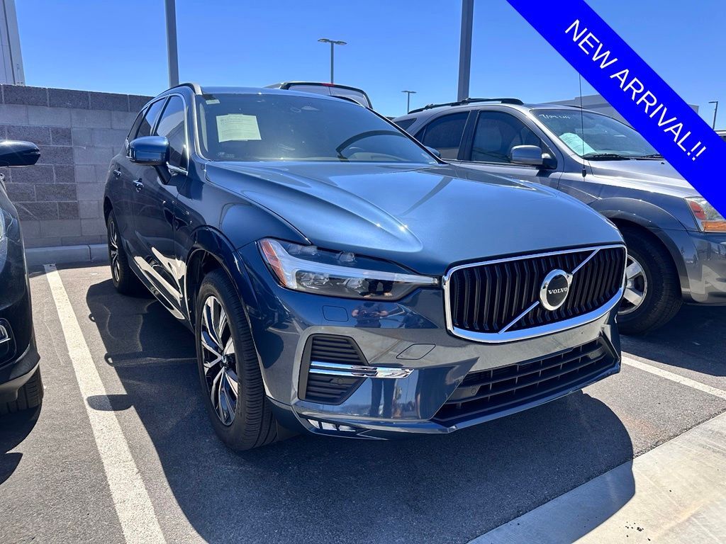 2023 VOLVO XC60