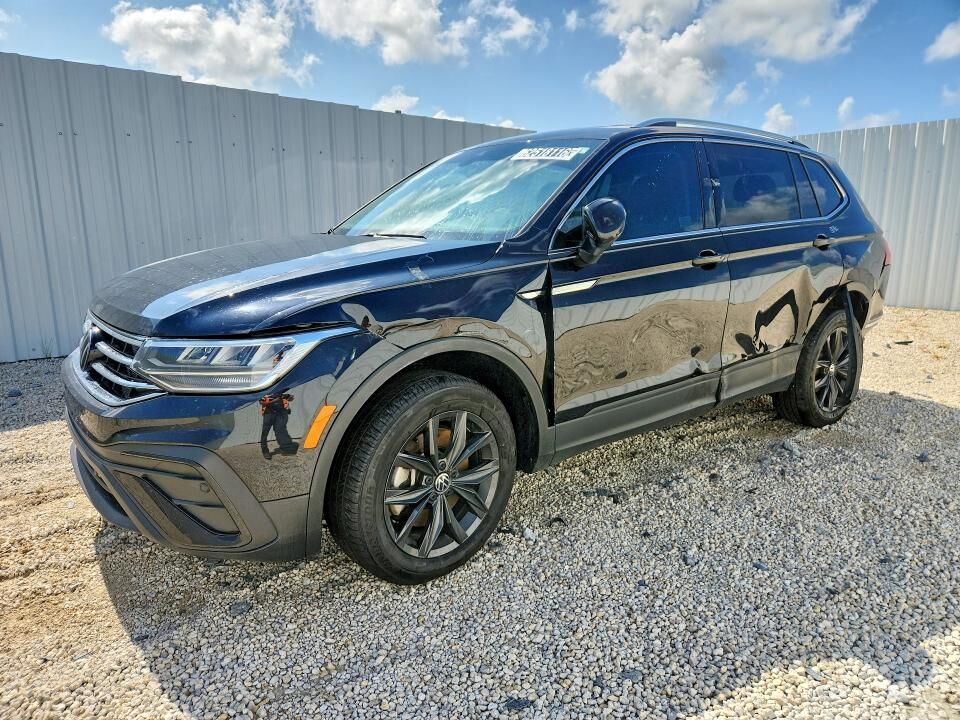 2024 VOLKSWAGEN Tiguan 4Motion