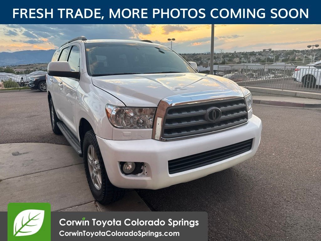 2014 TOYOTA Sequoia