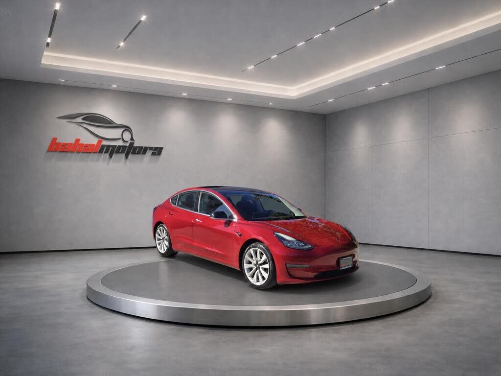 2017 TESLA Model 3