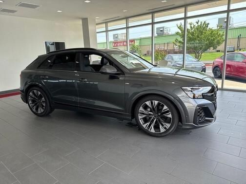 2026 AUDI Q8