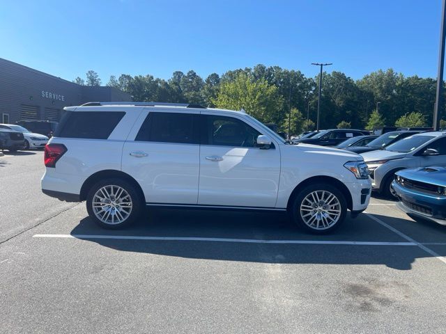 2024 FORD Expedition