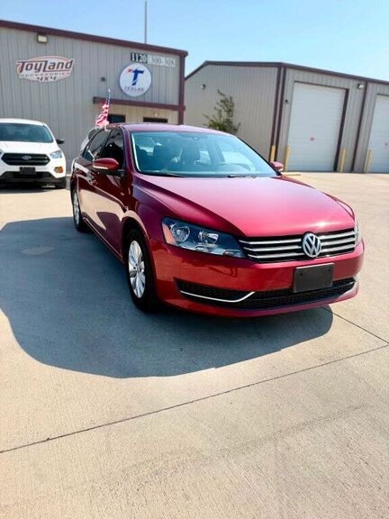 2015 VOLKSWAGEN Passat
