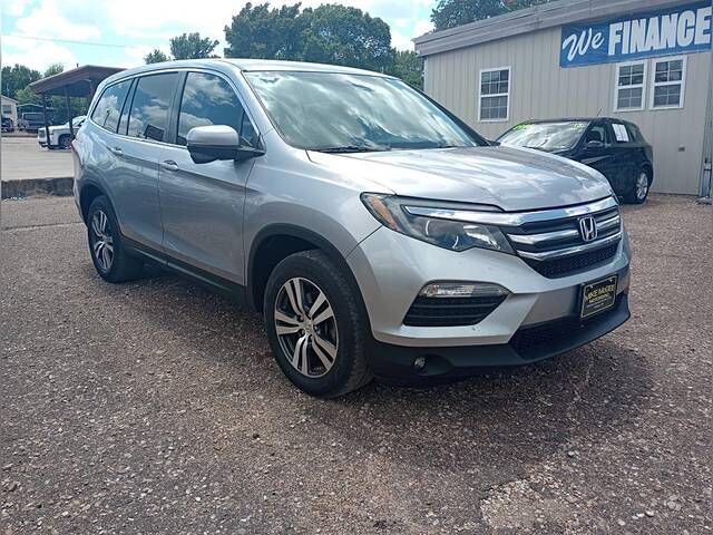 2017 HONDA Pilot
