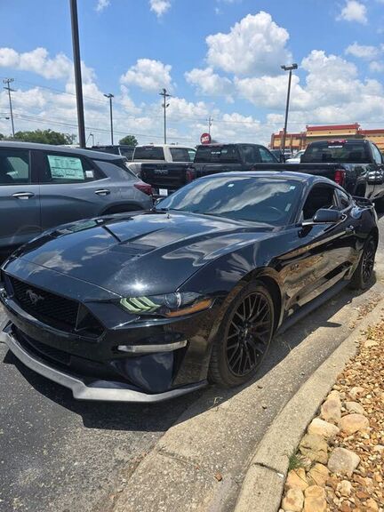 2019 FORD Mustang