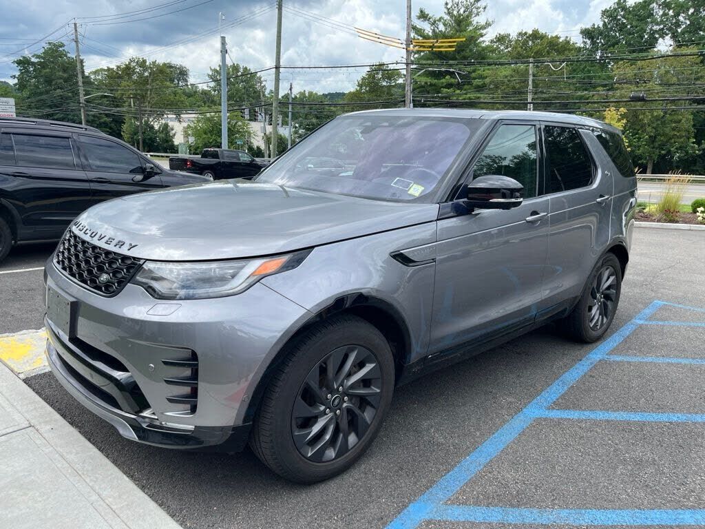 2022 LAND ROVER Discovery