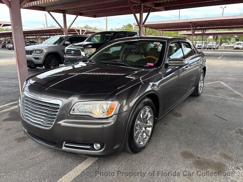 2013 CHRYSLER 300
