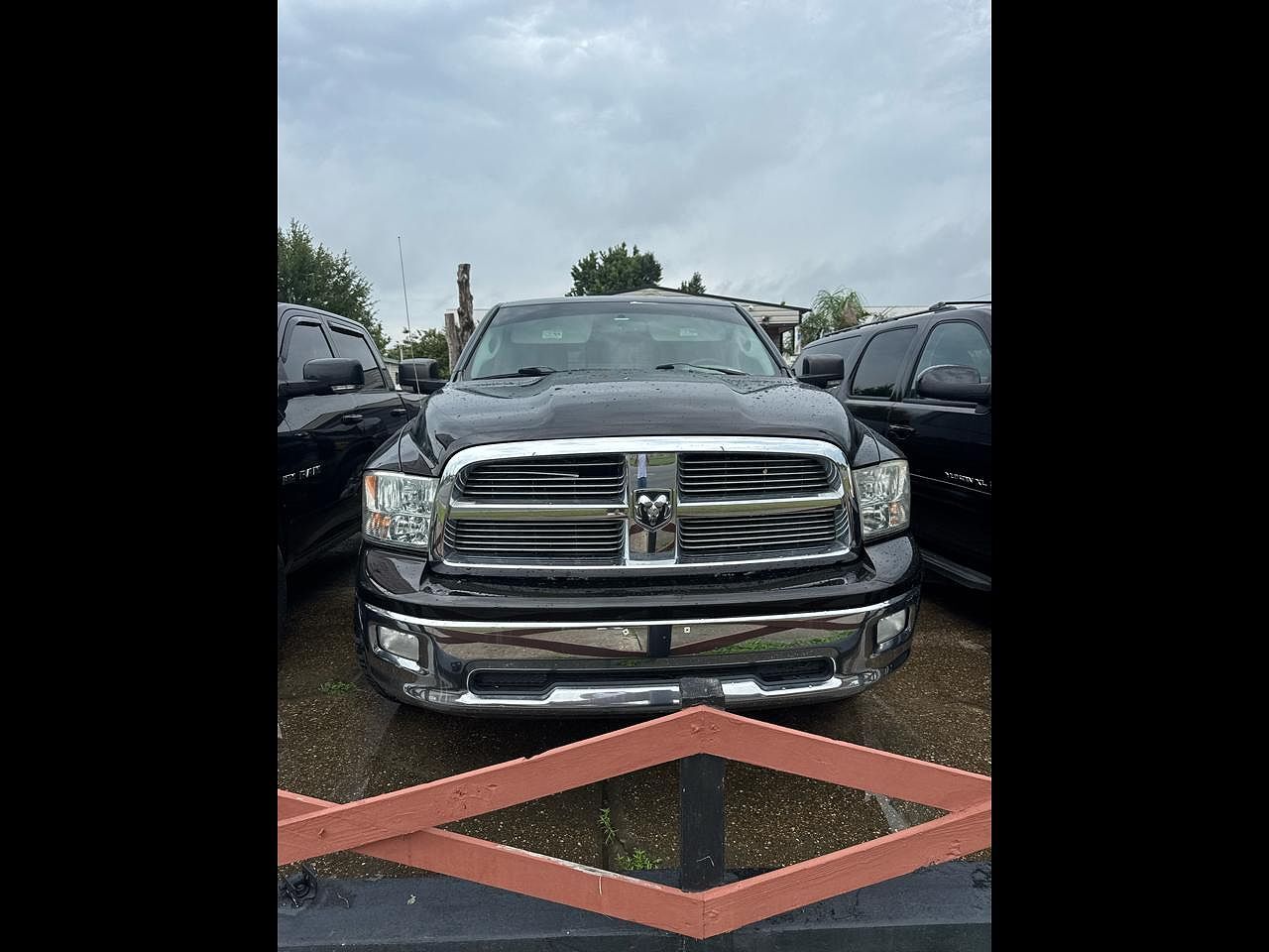 2011 DODGE Ram