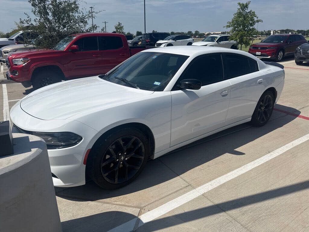 2021 DODGE Charger