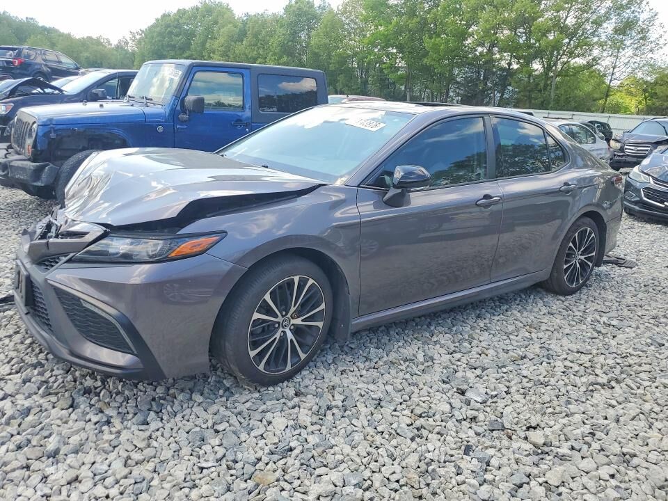 2022 TOYOTA Camry