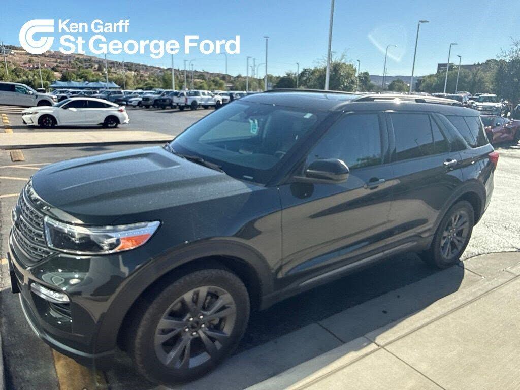 2022 FORD Explorer