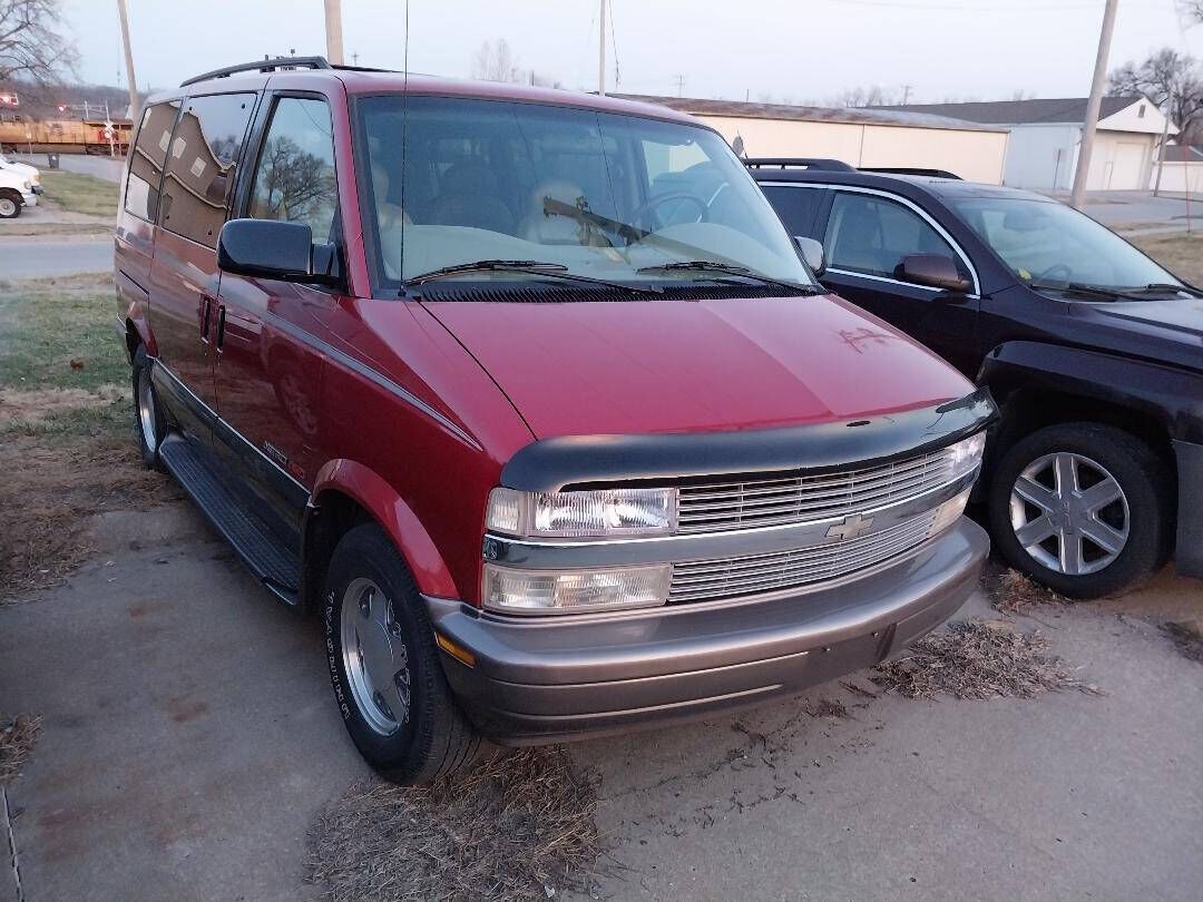 2000 CHEVROLET Astro Van
