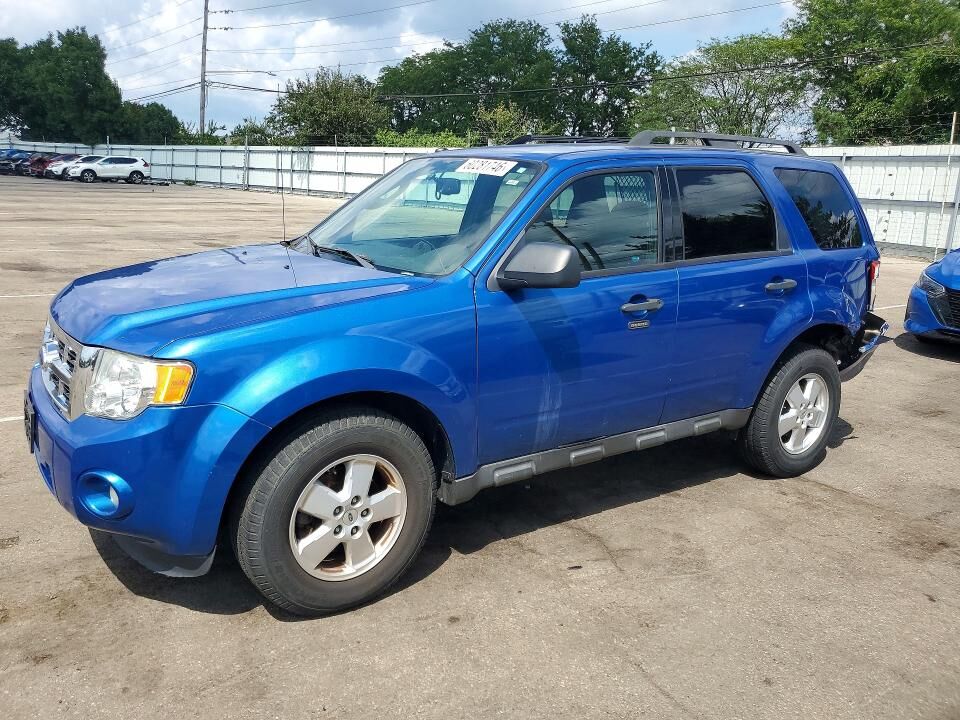 2011 FORD Escape
