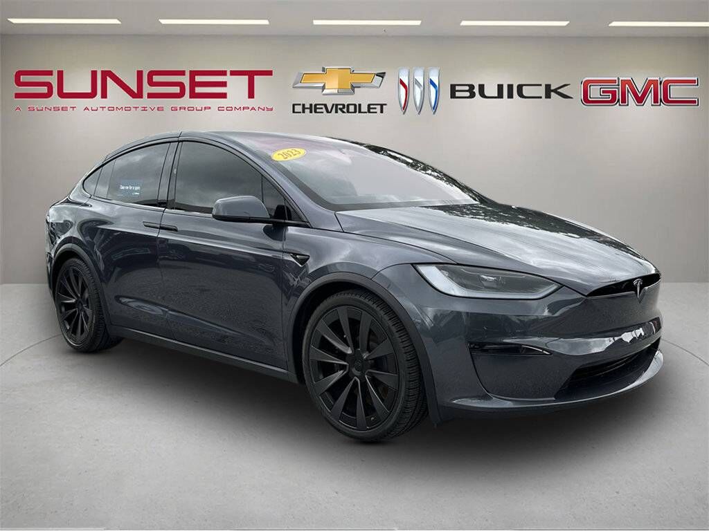 2023 TESLA Model X