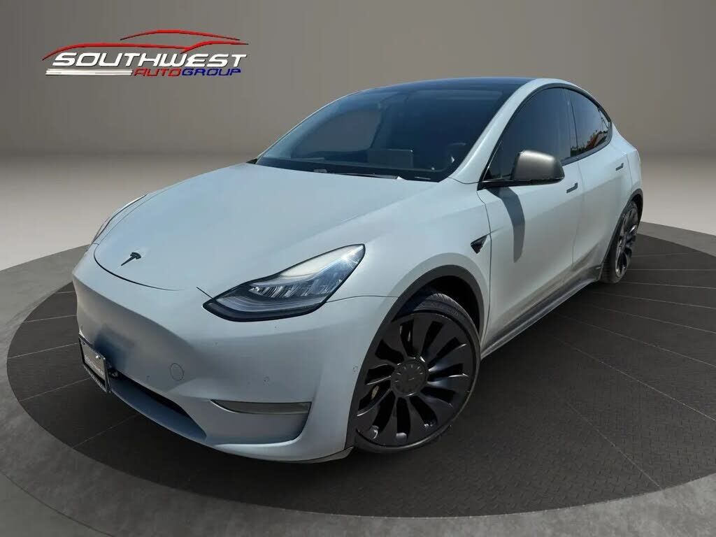 2020 TESLA Model Y
