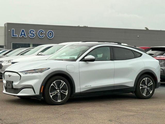 2021 FORD Mach-E