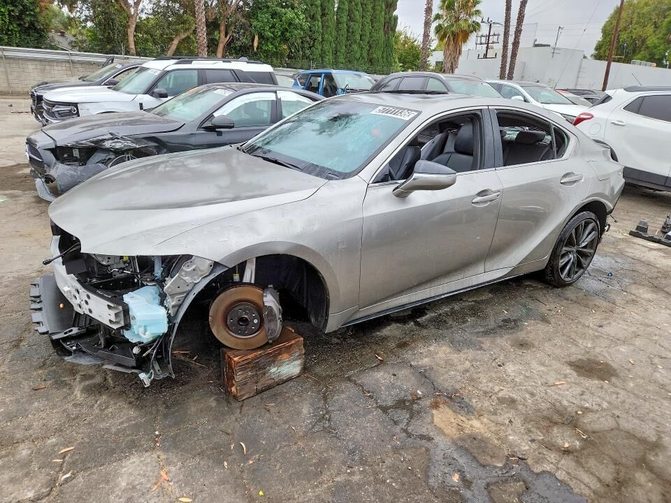 2023 LEXUS IS