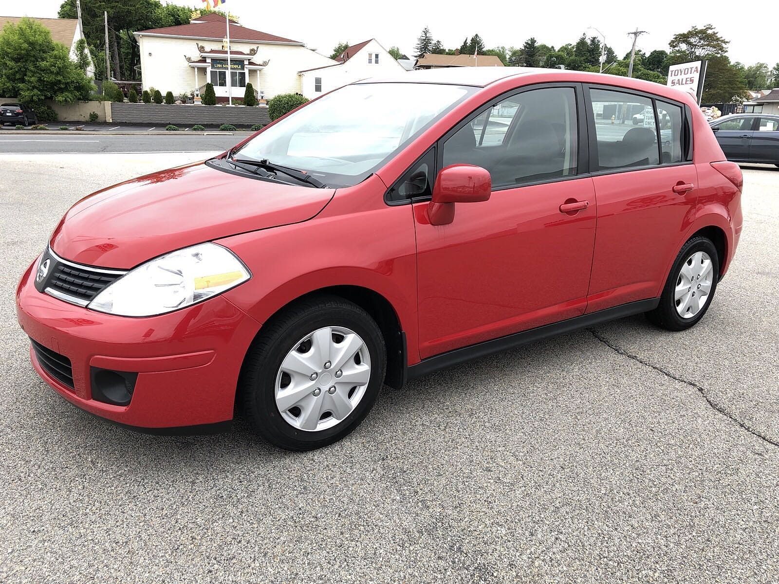 2009 NISSAN Versa