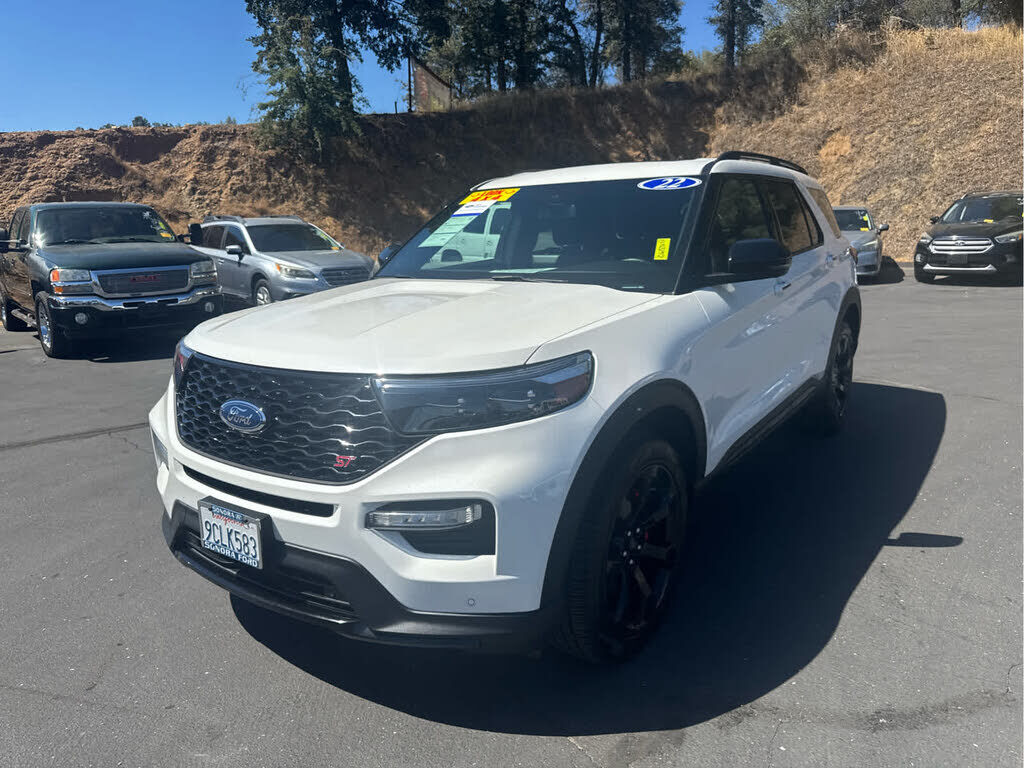 2022 FORD Explorer