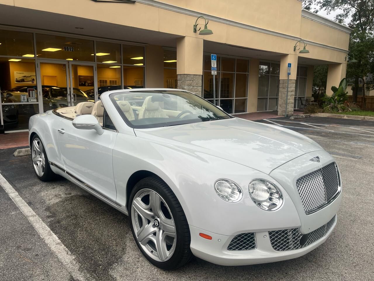 2013 BENTLEY Continental