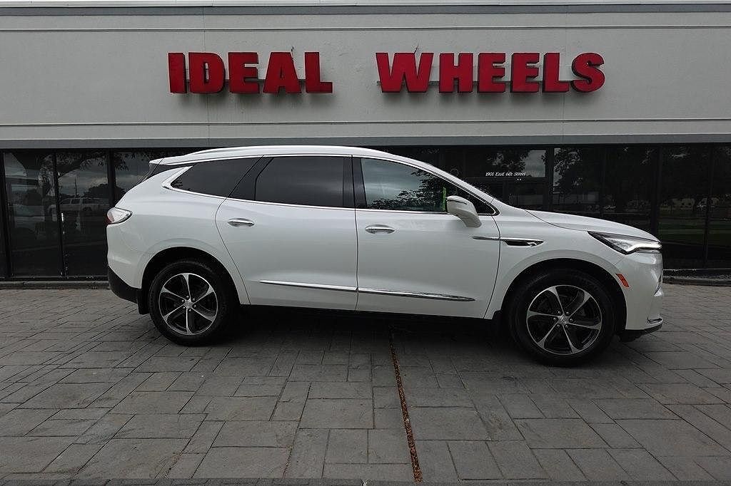 2022 BUICK Enclave