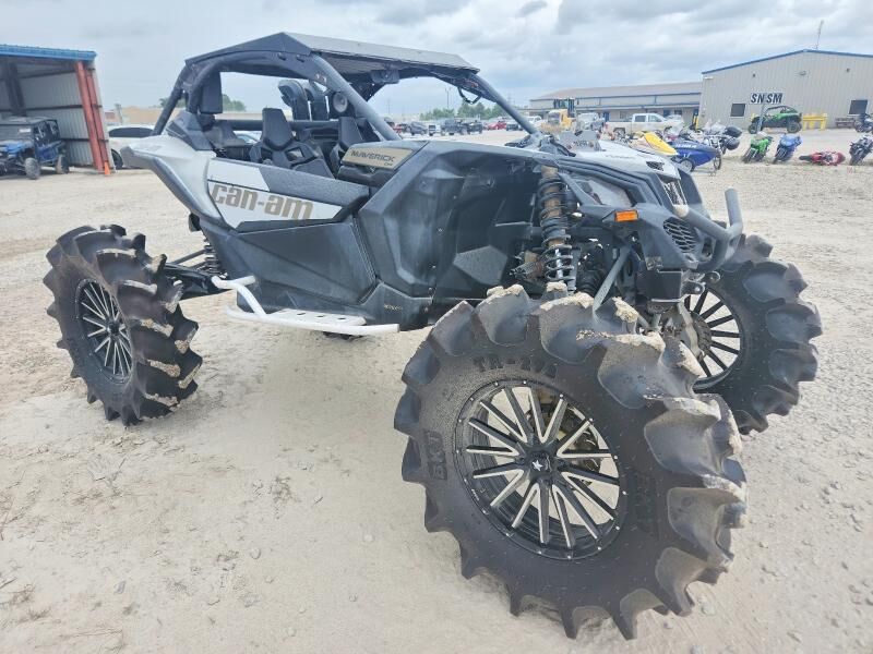2023 CAN-AM Maverick X3
