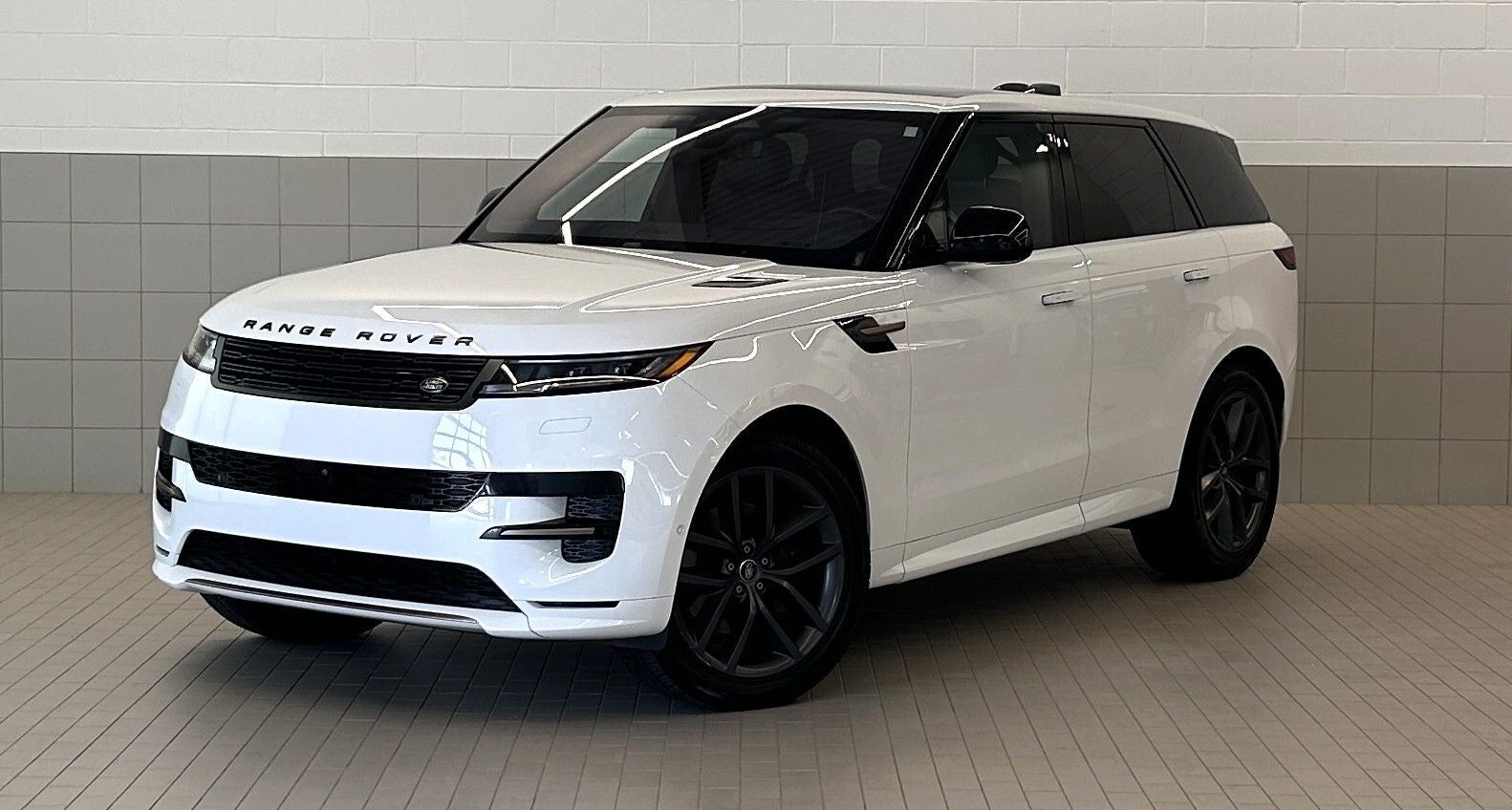 2023 LAND ROVER Range Rover Sport