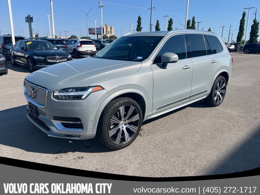 2024 VOLVO XC90