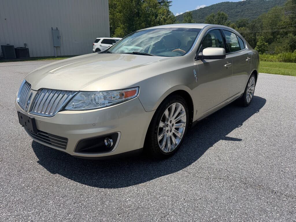 2010 LINCOLN MKS