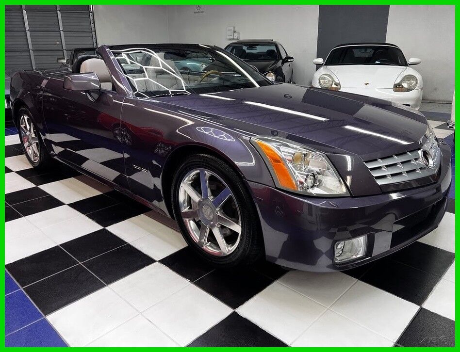 2004 CADILLAC XLR