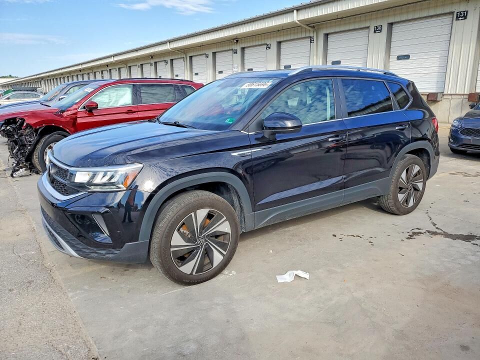 2024 VOLKSWAGEN Taos 4Motion