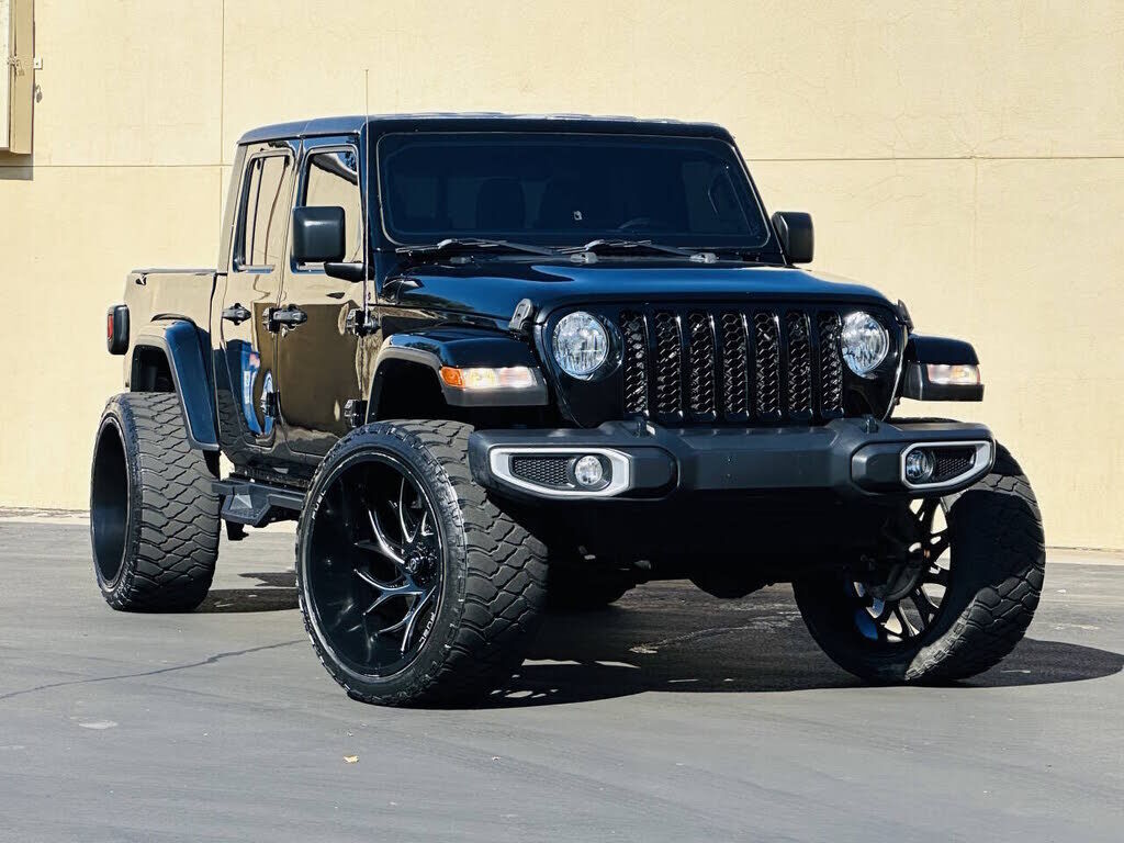 2022 JEEP Gladiator