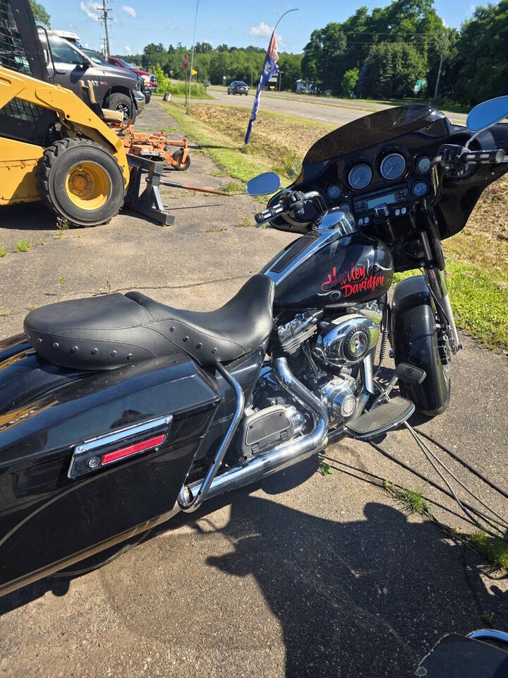 2011 HARLEY DAVIDSON Electra Glide Classic