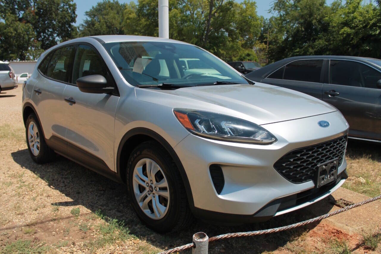 2020 FORD Escape