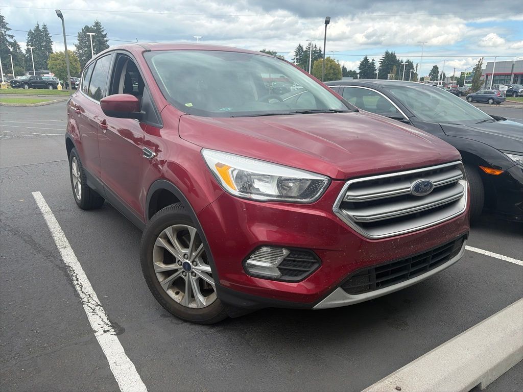2017 FORD Escape