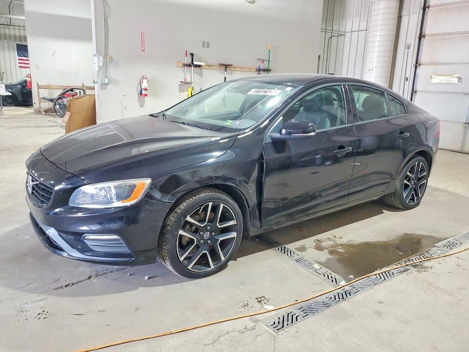 2018 VOLVO S60