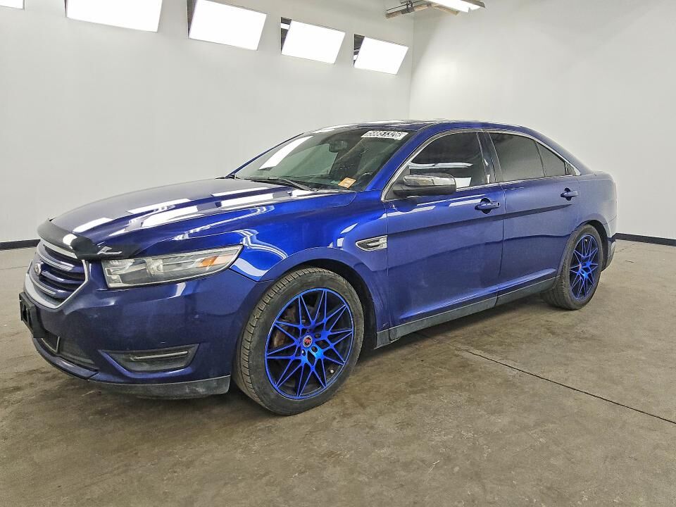2013 FORD Taurus