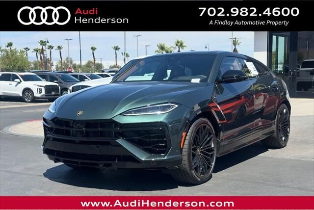 2025 LAMBORGHINI URUS