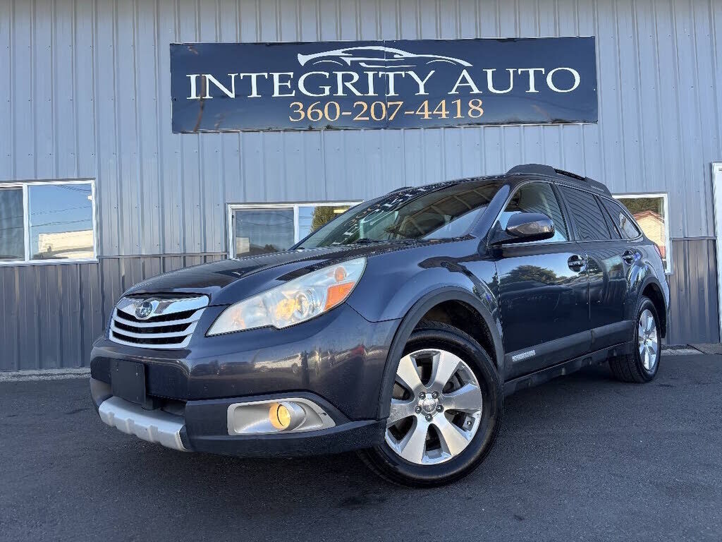2010 SUBARU Outback