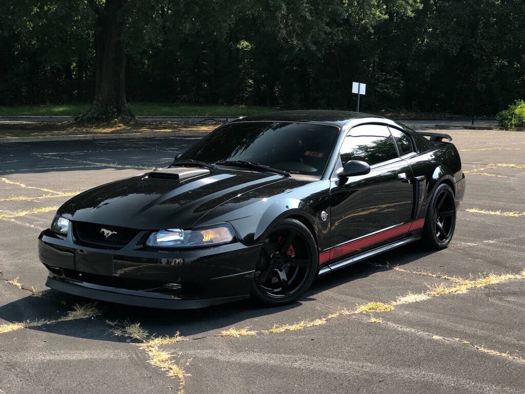 2004 FORD Mustang