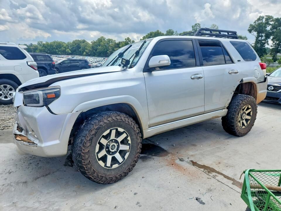 2010 TOYOTA 4-Runner