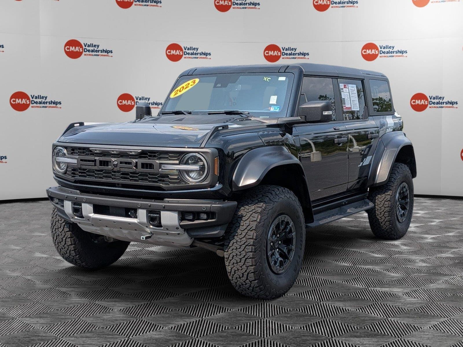 2023 FORD Bronco